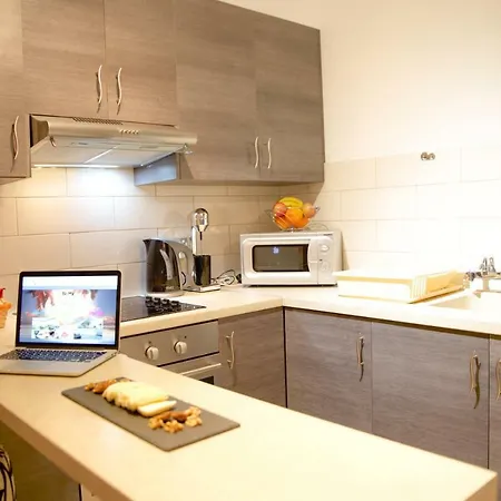 Apartment Valley Modern